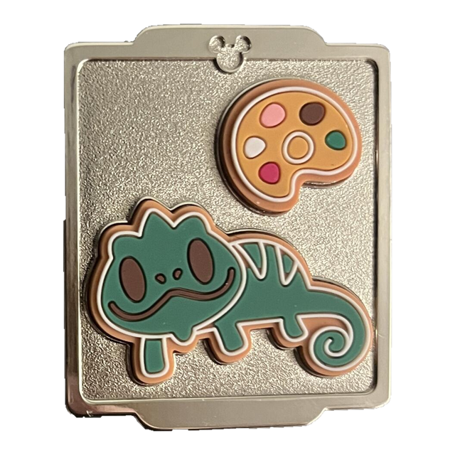 Pascal — Christmas Cookie Pin