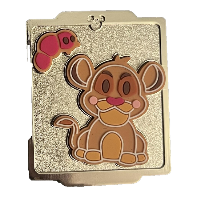 Simba — Christmas Cookie Pin