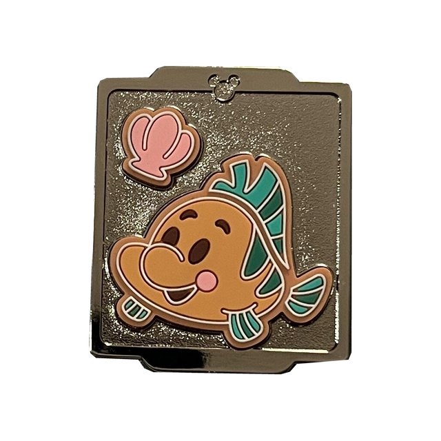 Flounder — Christmas Cookie Pin